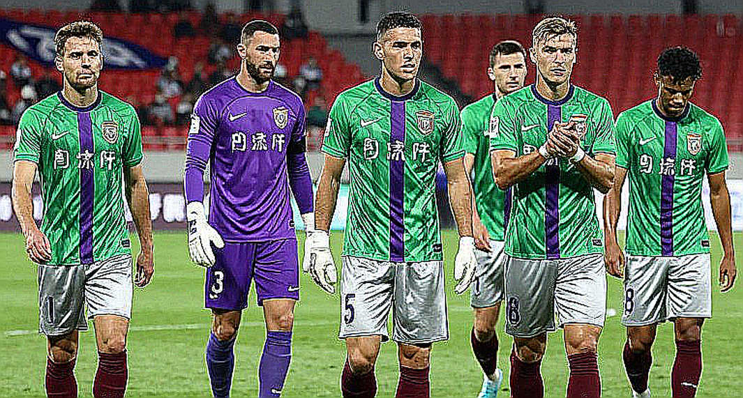 Reading Vietnamese Football Transfer News: When a Report Has Names and Fees but No Substance Reading Vietnamese Football Transfer News: When a Report Has Names and Fees but No Substance