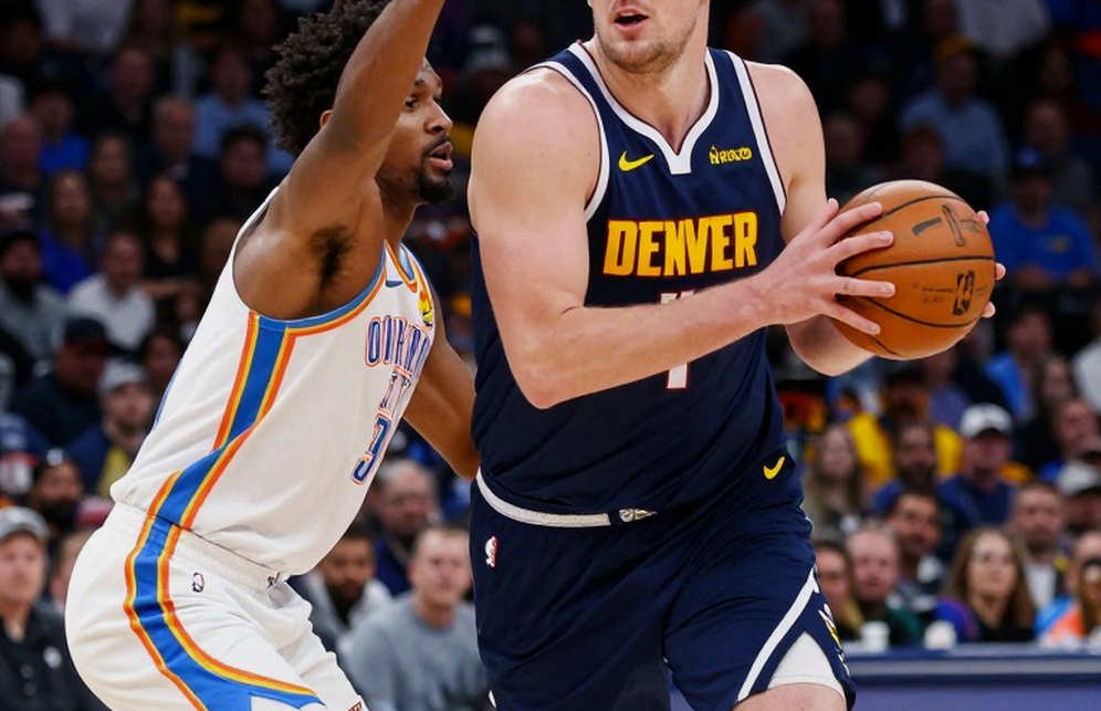 Jokic bảo CĐV Denver 'không cần đến nữa': hiệp hai 84-62 mới là dữ liệu, câu nói chỉ là tiếng ồn