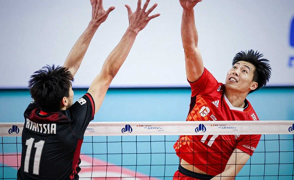Chín Mươi Ba Điểm Và Một Vết Nứt: Vì Sao Efeler Gục Ở Cluj