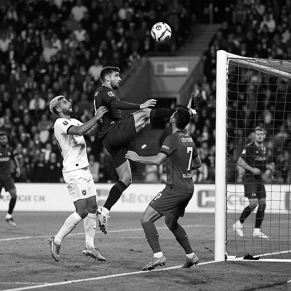 Man United suýt thắng Everton nhưng nhận 2 điểm 'đắng cay' ở Goodison Park: Bắt đầu mùa giải lo lắng