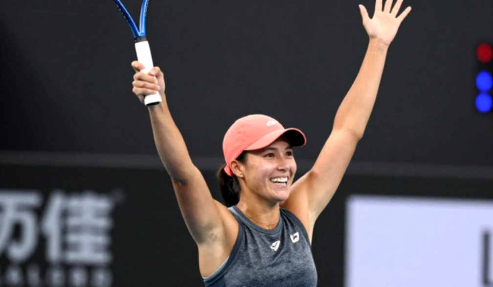 Alex Eala vào tứ kết Asian Games: khoảng cách 15-2 và bài kiểm tra mang tên Joanna Garland