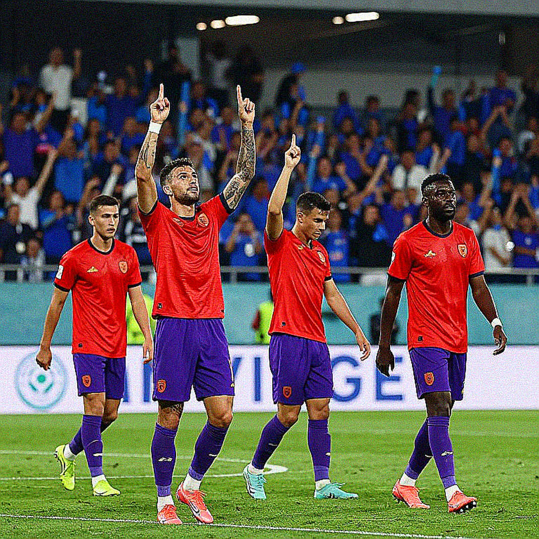 SLNA thắng HAGL 2-0 tại Pleiku: bóng chết, phản công và giới hạn của mẫu năm trận