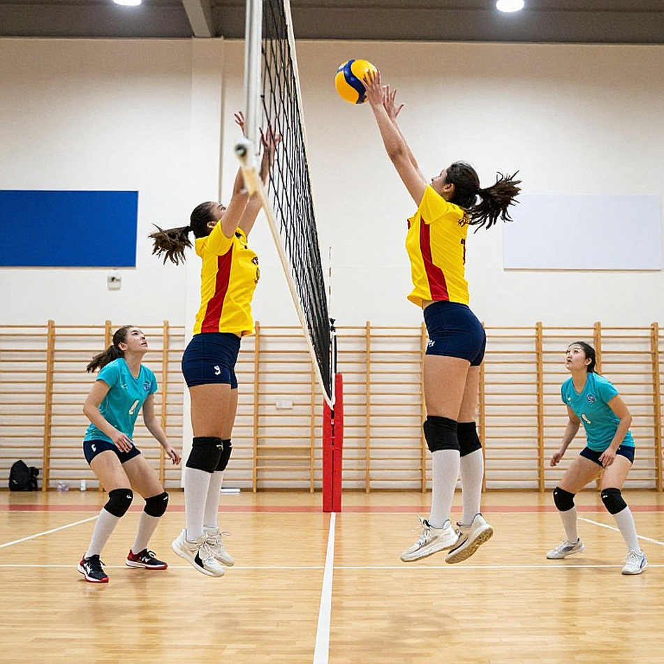 Thổ Nhĩ Kỳ thua Romania 1-3 tại EuroVolley 2026: Số phận của Efeler nằm ở những pha bóng khép set